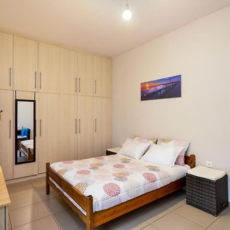 Souda Apartment Luaran gambar